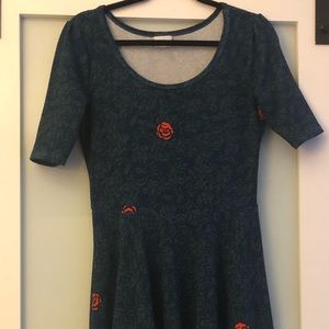LulaRoe dress. Teal green with coral rose print.